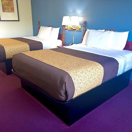 Scenic Hills Inn Branson Bagian luar foto